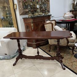 Beautiful Late 19th. Century Victorian Antique Mahogany Console Table🌷