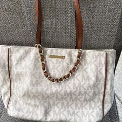 Michael Kors tote