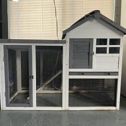 2 Level Rabbit House 