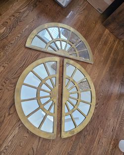 Decorative wall mirrors