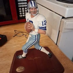 Roger Staubach  Danbury Mint Figurine