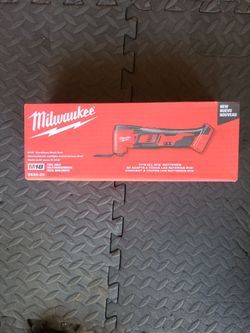 Milwaukee M18 multi tool
