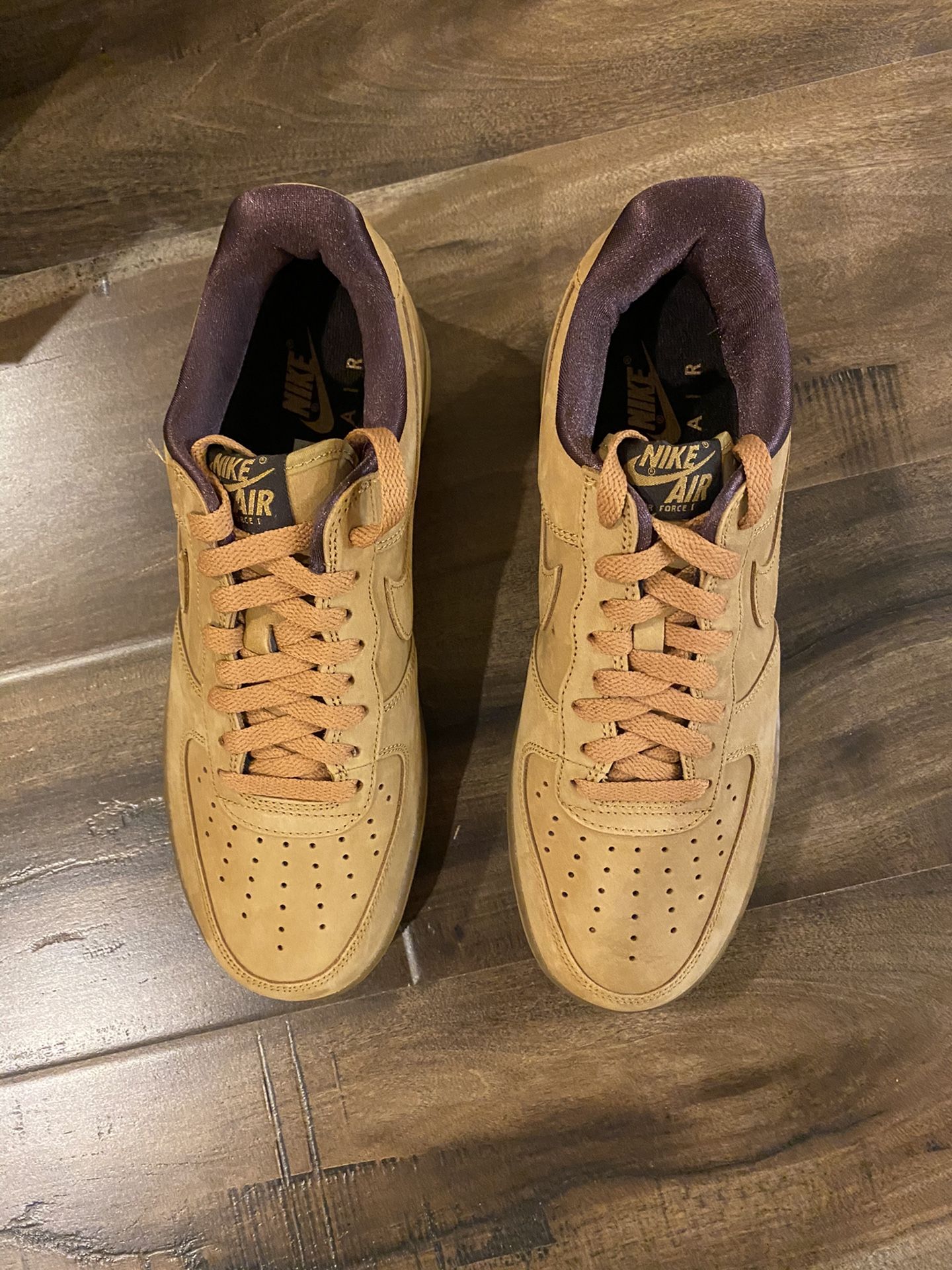 Brand new w box SZ Nike Air Force Low Retro wheat dark mocha
