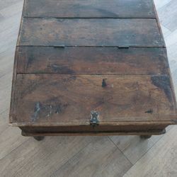 Antique Primitive Writer's Table Top Desk Come From Amish Country Pennsylvania 