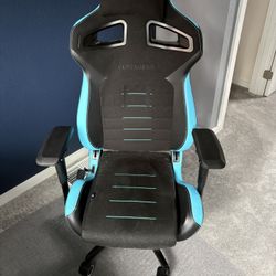 Vertagear Gaming Chair