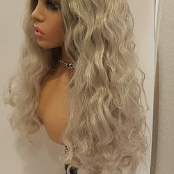 Lace Front Wig Gray Wavy BRAND NEW