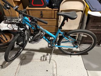 Trek 26” Blue Mountain Bike