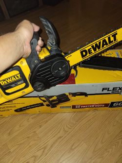 DEWALT FLEXVOLT 60V MAX 16" Cordless Chainsaw (Tool Only - No Battery) ⚡