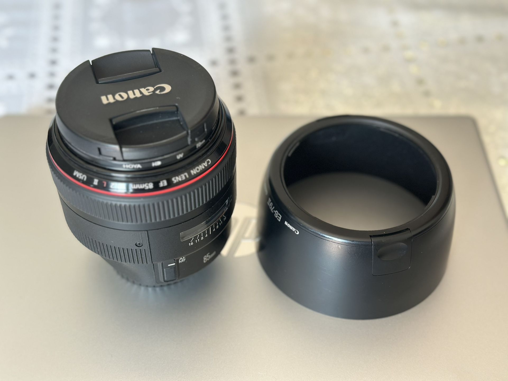 Canon EF 85mm f/1.2 L USM II