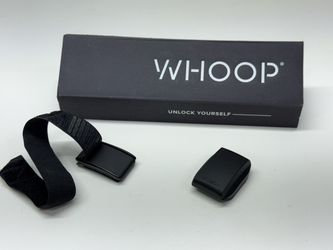 WHOOP Strap 3.0 WS30 Fitness Tracker Band Battery Pack Box Powers On