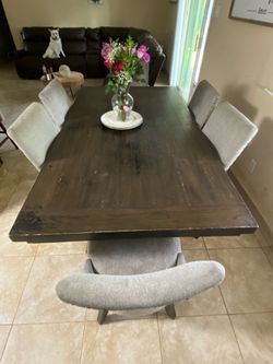 Dinning set 6 chairs