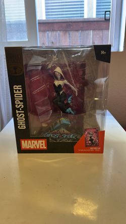 McFARLANE TOYS GOLD LABLE GHOST-SPIDER