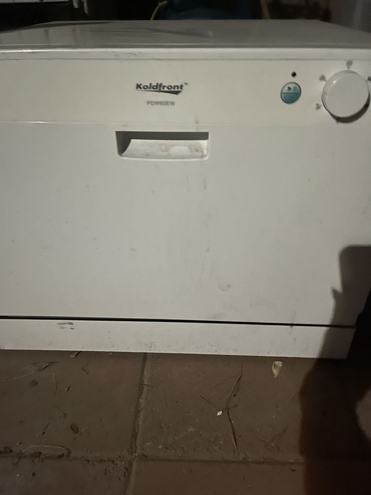 Koldfront Dishwasher Model PDW60EW for Sale in Las Vegas NV OfferUp