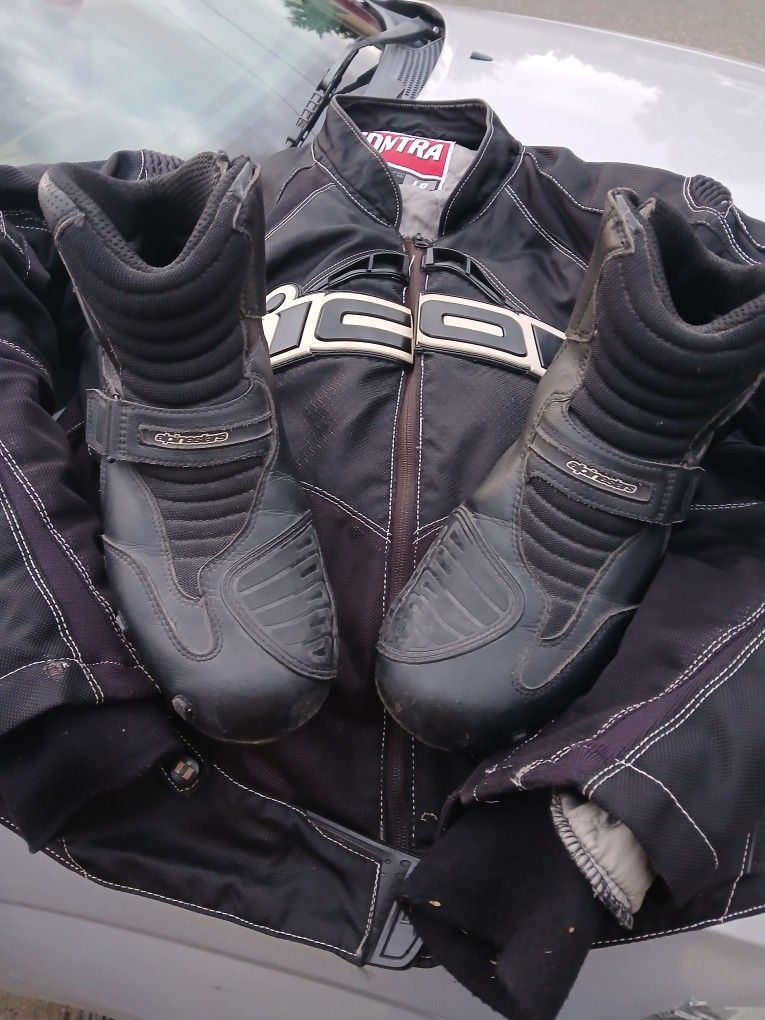 Contra ICON Motorcycle Jacket W/ Riding Shoes