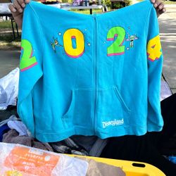 2xl Disney Original Hoodie 2024 Edition 