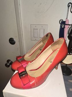 Ferragamo Pink Pumps