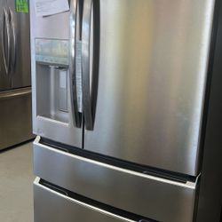 Frigidaire Refrigerator 