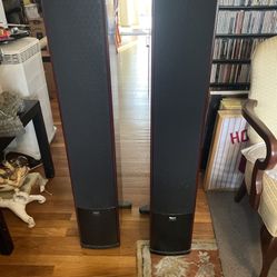 Klipsch Home Entertainment Speaker