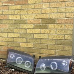 Dodge Caliber Headlights 