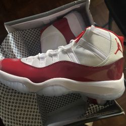 Jordan Retro 11 Cherry