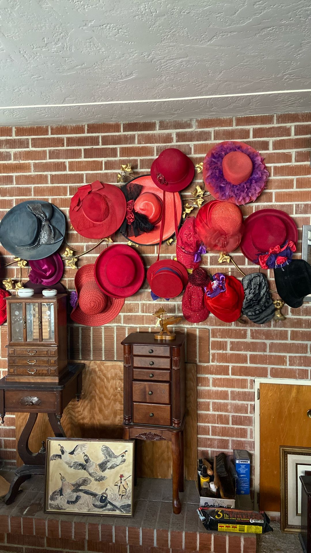 Red hat collection make offer
