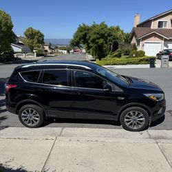 2017 ford Escape 4WD