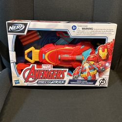 NERF Marvel Avengers Mech Strike Role Play Iron Man Strikeshot Gauntlet on Wrist