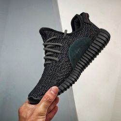 Adidas Yeezy Boost 350 Pirate Black 3