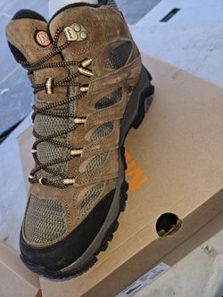 Merrell  Roots  Brand New 