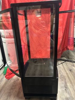 Winco CRD-1K / Counter Top Refrigerator