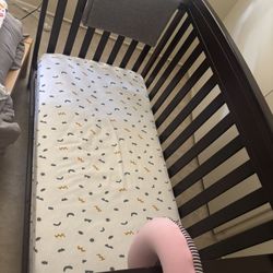 Baby crib with mattress for sale – $60