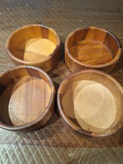 Set of 4 Small Wooden Bowls