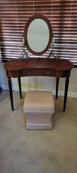 Antique Vanity With Seat