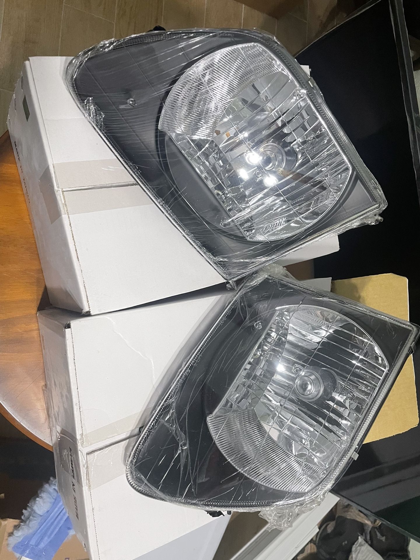 99-04 F150 Headlights 