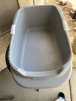 Large Litter Pan By Lucky Champ