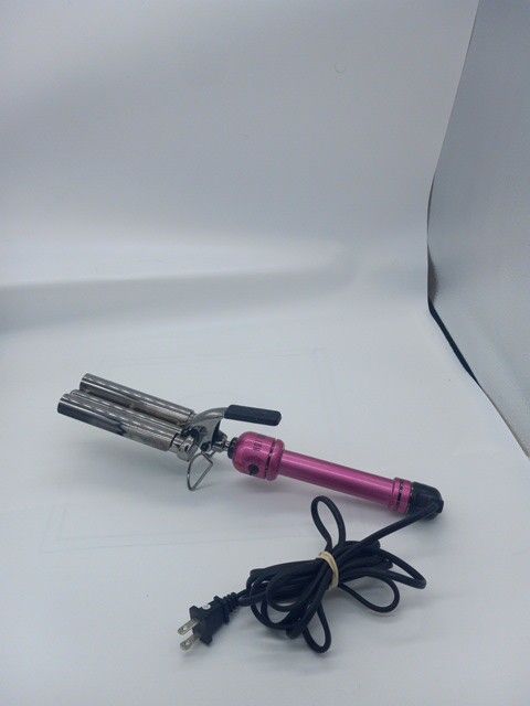 HOT TOOLS 3 Barrel Waver Pink Titanium Model HPK1175 Tested & Works