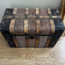Antique Steamer Trunk