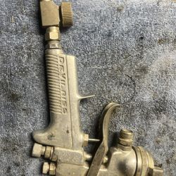 DeVilbiss Paint Sprayers