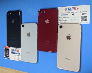 iPhone 8📱 64GB. Factory unlocked 🔓 Like new condition 🎁 With warranty 🧾