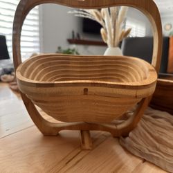 Bonnie & Pop Collapsible Wooden Apple Fruit Basket / Trivet 