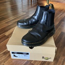 Dr Martens Embury W 6