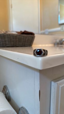 Solid silver ring w ruby stone
