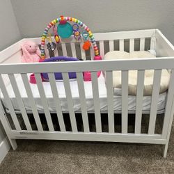 White Baby Crib And White Baby Mattress