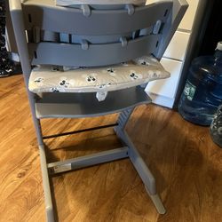 Stokke Tripp Trapp High Chair. Complete Bundle(cushion, Tray & Newborn Set)