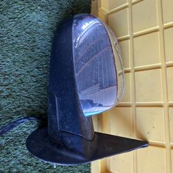 2011 Chevy Avalanche Passenger Side Mirror 
