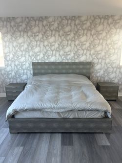 Bedroom set