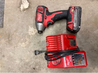 Milwaukee impact driver set