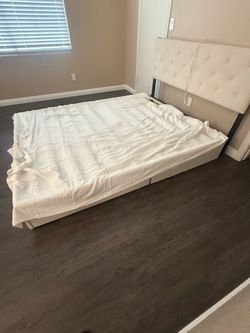 Queen bedroom