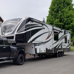 2014 Keystone Voltage 3970