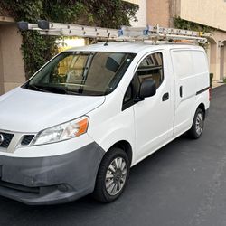 2015 Nissan NV200 Cargo Mini Van 